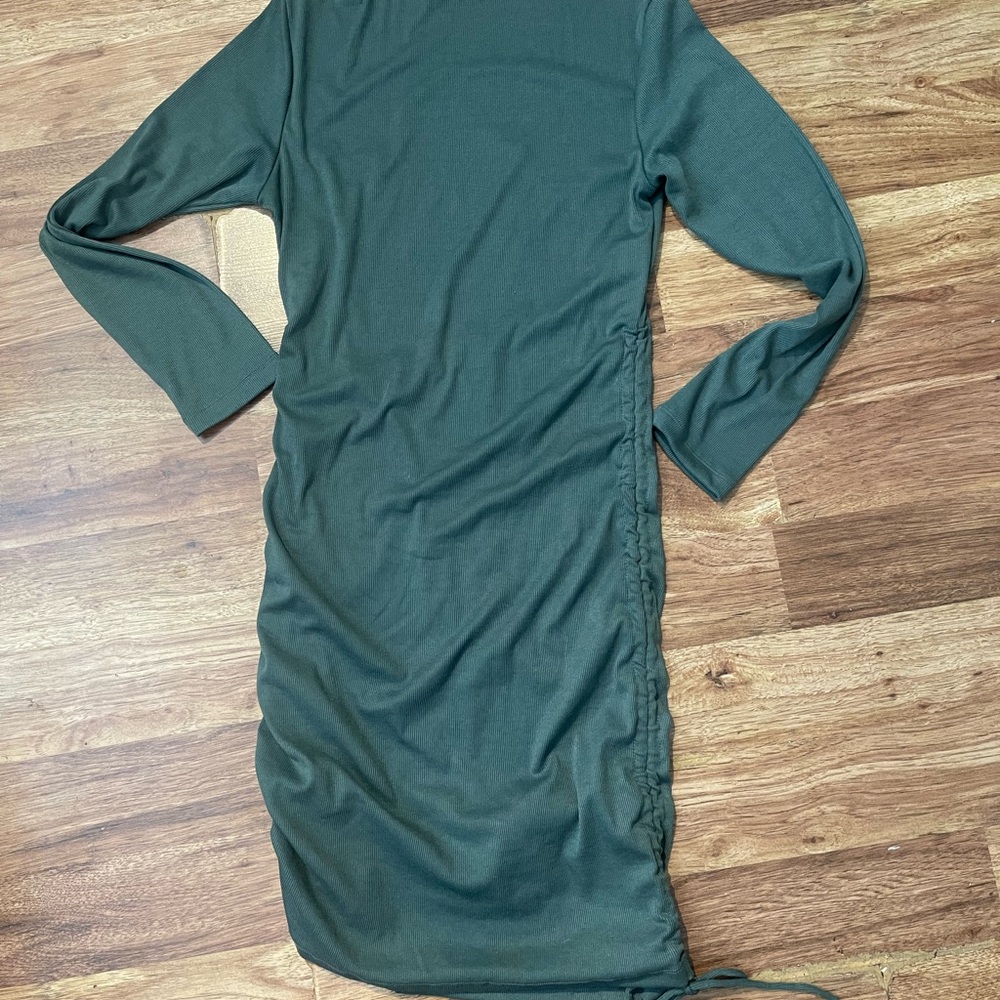 Wishlist Elegant 🌷 Green Long Sleeve Dress Size Large